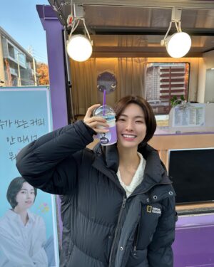 Ha Yeong Instagram - 진주는 커피를 잘 내린다ㅎ