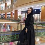 Hadis Fouladvand Instagram - خيلى از مشكلات تو دنيا حل ميشه، اگه فقط ياد بگيريم به جاى اينكه در مورد هم حرف بزنيم، با همديگه حرف بزنيم..😉 #hadis_fouladvand