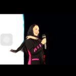 Hadis Fouladvand Instagram - آنجایی که باد نمی وزد آدمها دو دسته میشوند : آنهایی که بادبادکشان را جمع میکنند و آنهایی که میدوند تا بادبادک بالا بماند