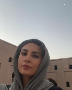 Hadiseh Tehrani Instagram - دورها آوايي است، كه مرا مي خواند…🌬️ . #سهراب_سپهری #هنر #حدیثه_تهرانی #actress #trip