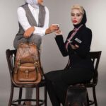 Hadiseh Tehrani Instagram - . @k.h.leather @k.h.leather @k.h.leather . تاریخ انجام پروژه ۱۹/۶/۱۴۰۱ . studio photo shooting for luxury leather brand kian moghadam(Leather Good) @kianmoghadamofficial @k.h.leather photo: @mrp.photostudio makeup: @zaritaghvaei_makeupartist Stylist: @nioushaasghari Model:@hadisehtehraniofficial @nioushaasghari . برند چرم دست دوز کیان .#چرم #چرم_دست_دوز #مد #مدلینگ #هنر #برند #فشن #فشن_استایل