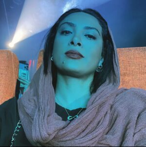 Hadiseh Tehrani Instagram - Colors ❤️🧡💛
.
#colors #concert #feel #music