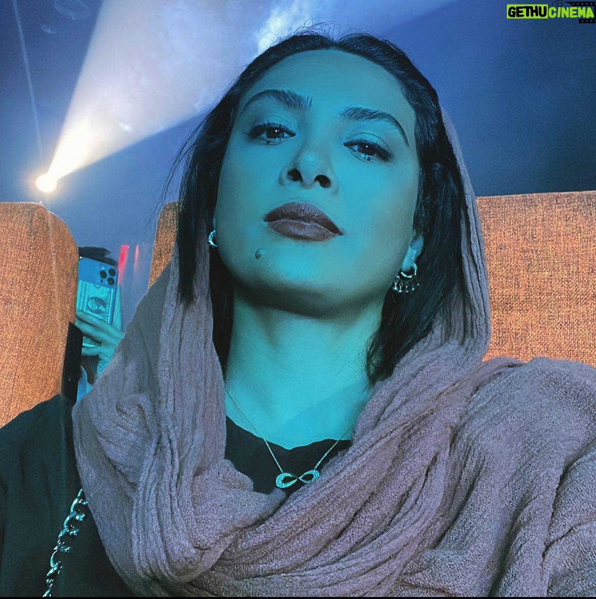 Hadiseh Tehrani - 13.1K Likes - Colors ❤️🧡💛
.
#colors #concert #feel #music