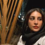 Hadiseh Tehrani Instagram - . می‌شناسمت چشم‌های تو میزبان آفتاب صبح سبز باغ‌هاست #شفیعی_کدکني 💫🍀 . @moshir_al_mamalekgardenhotel 🕊️ . #poetry #sun #hotel #memory #art #nostalgia