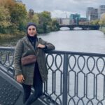 Hadiseh Tehrani Instagram - . این همه واژه و من از سکوت لبریزم حوالی این ساعت‌های بارانی جای زیادی برای رفتن ندارم غیر از آغوش تو یا کوچه پس کوچه‌های این شهر غریب . . #باران #rain #rainbow #berlin #hadisehtehraniofficial #actress