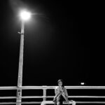 Hadiseh Tehrani Instagram - 🧡night . 🪂🤿🌙🍊 . #travelphotography #night #love #see #friends . 📷: @miladfarhoodi 🥱