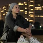 Hadiseh Tehrani Instagram - . بیست سال دیگر، کار‌هایی که انجام نداده‌اید، بیشتر از کار‌هایی که انجام داده‌اید ناراحتتان می‌کند… . . . #سفر #بهار #رفیق #عشق #همسفر #کیش #جهانگردی #حدیثه_تهرانی #کیان_مقدم #هنر #خاطره #غواصی Photo: @raminrastad 👌🌱