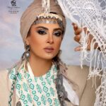 Hadiseh Tehrani Instagram - 🤍🩶🤍🩶🤍🩶 . Beauty salon : @maryamrahnamabeauty Makeup : @maryamrahnama__ Hairstyle & Accessorie : @nioushaasghari Dress designer : @elhamheydari.design Photography : @falifilm Handpan: @adeia.handpan @adeia.handpan . #art #actress #model #makeup #hot