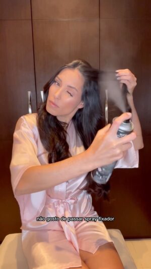 Hagda Prata Instagram - Get ready with me giiirls. Gostaram? 

#reels #getreadywithme #makeup #hairstyle