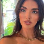 Hailee Keanna Lautenbach Instagram - Today I confused some words -oh wow that so cheap (the driving time somewhere was small number) -it died (ran out of chocolate in the trail mix) -no I like it lowercase and biggercase -where’s the ace-tone (acetone) someone needs her trailllllll mix! So I’ve been back on my “the secret” game and the biggest mantra is everything always works out for me…I don’t like how conceited it is and like if we all thought that what would happen? But STUFF. HAS. BEEN. HAPPENING. Just wake up happy, change the channel in your brain to a positive one :)