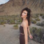 Hailee Keanna Lautenbach Instagram - My camera has a setting that focuses on the prettiest thing in the frame and it chose the mountains :((( but on the inception side of things The MomCam captured a photo being taken and the next swipe is the pic. Felt like I was playing a kids computer matching game going through the pics which kept me occupied in the Home Depot check out line