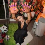 Hailee Keanna Lautenbach Instagram - ⚠️WASH YOUR HANDS AFTER SLATHERING ON SELF TANNER EVEN THOUGH YOURE LIKE BUT IF I WASH MY HANDS THEN I HAVE TO FIGURE OUT HOW TO PUT THE TANNING LOTION ON TOP OF MY HAND AND THAT SEEMS HARD SO I WILL JUST WIPE MY PALMS ON THIS WET TOWEL⚠️ hehe just a quirky gal! I said Abbey, can you make me Model House nails? She said DONE, ma’am. And here they are #modelhousemovie