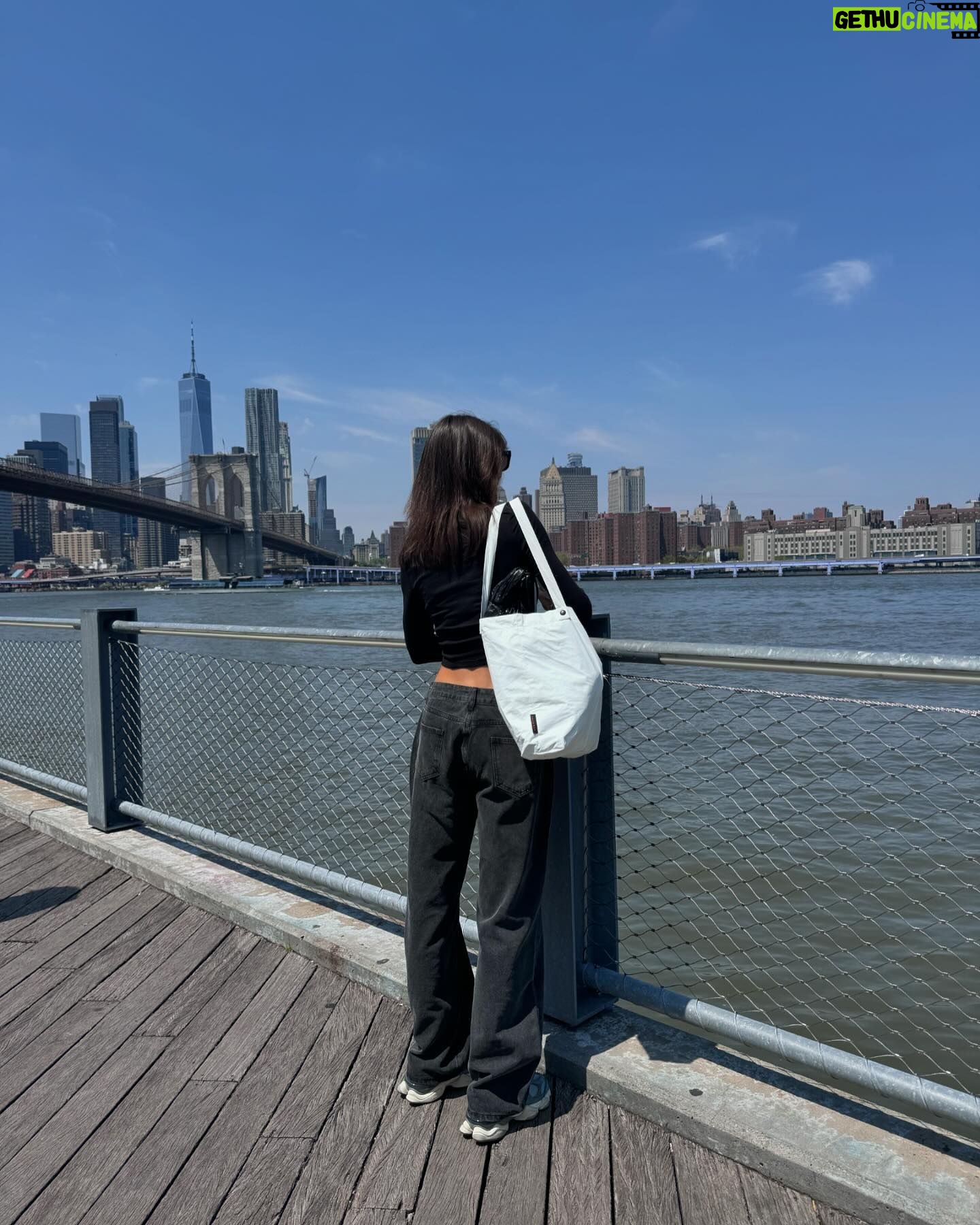 Hailee Keanna Lautenbach Instagram - 🗽my day in the biiiig apple!