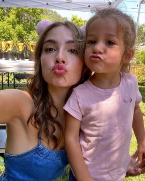 Haley Pullos Instagram - :)