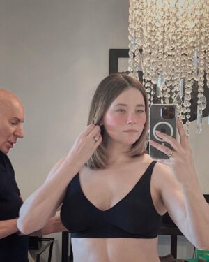 Haley Bennett Instagram - Making storytelling & cinematic perfection once again with one of the great loves of my life and an true master of his craft @garrennewyork 🙌🏻 #chameleonforever