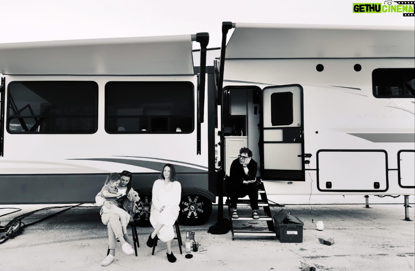 Haley Bennett Instagram - On the set of The Last Frontier with my loved ones 💣☠️🤍 📷 @dominiccooper