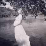 Haley Bennett Instagram - Happy Mother’s day UK Since becoming a “mumma” my perspective on so many things have transformed. I was awakened. Sending love to all the mothers out there, doing their best. Motherhood can be so challenging but the reward is far greater than the sacrifice. I am filled with gratitude. I am grateful to be the recipient of my daughters love VW is such an open, generous affectionate soul, yet with love, fearlessly stands her ground. V is the greatest blessing to me. Thank you to Joe for being such a wonderful father, even in your long absences. The support you provide your family, allows me to be a better mother. I hold so much love and gratitude. Ive always told V, the love you give is the love you receive. We teach our children how to love. Through example. As leaders. Every choice, every moment, is defined by this for me. Lets all be a little kinder. Nurture the child in you,too. The child in us all. These kids are the future. The seeds we plant today…