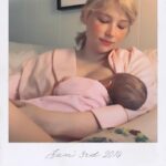Haley Bennett Instagram - Happy Mother’s day UK Since becoming a “mumma” my perspective on so many things have transformed. I was awakened. Sending love to all the mothers out there, doing their best. Motherhood can be so challenging but the reward is far greater than the sacrifice. I am filled with gratitude. I am grateful to be the recipient of my daughters love VW is such an open, generous affectionate soul, yet with love, fearlessly stands her ground. V is the greatest blessing to me. Thank you to Joe for being such a wonderful father, even in your long absences. The support you provide your family, allows me to be a better mother. I hold so much love and gratitude. Ive always told V, the love you give is the love you receive. We teach our children how to love. Through example. As leaders. Every choice, every moment, is defined by this for me. Lets all be a little kinder. Nurture the child in you,too. The child in us all. These kids are the future. The seeds we plant today…