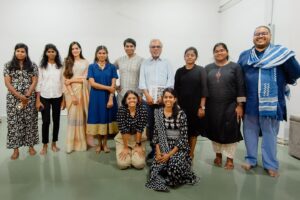 Halitha Shameem Instagram - The showcase for the batch of @kanavufellowship batch 3 opened with a beautiful photo exhibition, film screenings and amazing conversations with @arunaguhan @halithashameem @amarramesh and @jayendrapov. This exhibition is open to public today, please do visit. The films will be screened at 11am and 4pm as well. Support these young artists by visiting! #womenwithcameras