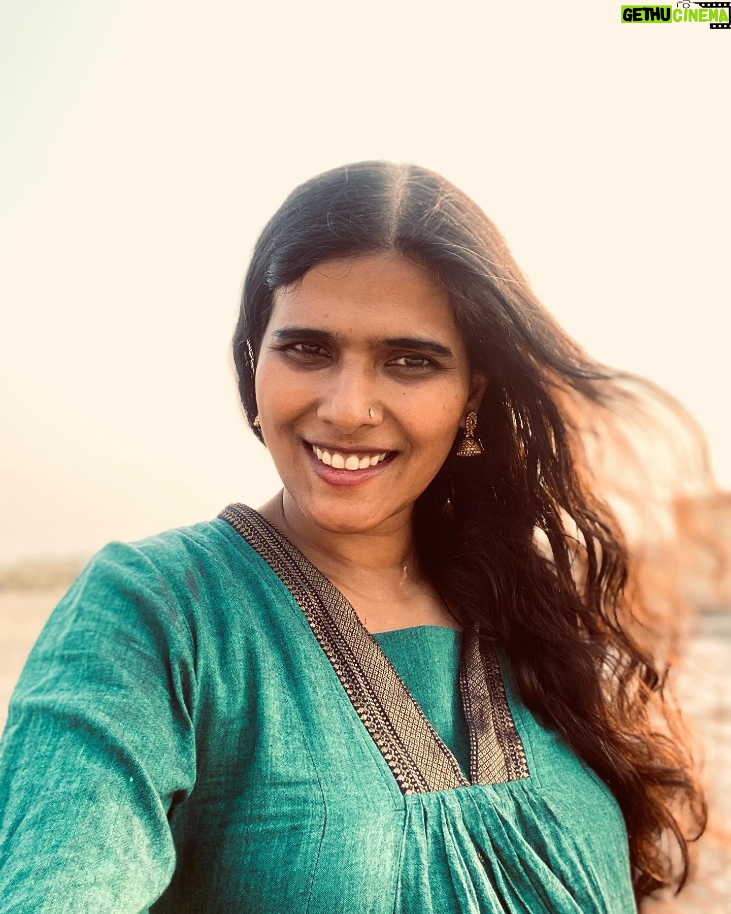 Halitha Shameem - 2.2K Likes - B'coz I got reminded of the ą®Ŗą®ąÆą®ąÆ ą®Ŗą®¾ą®µą®¾ą®ąÆ days š»