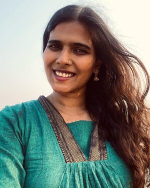Halitha Shameem Instagram - B'coz I got reminded of the பட்டு பாவாடை days 🌻