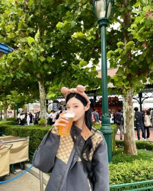 Han Chae-kyung Instagram - 👻