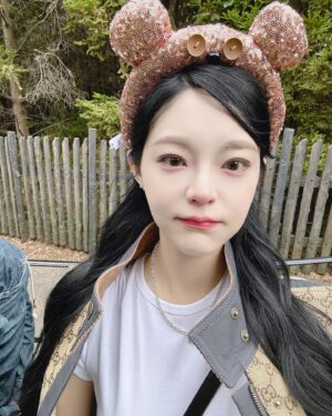 Han Chae-kyung Instagram - 👻
