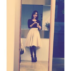 Han Geu-ru Instagram - 사랑하는 울 #아보아보#avouavou 언니들의 예쁜 스커트입고 룰루랄라😍