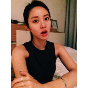 Han Geu-ru Instagram - 