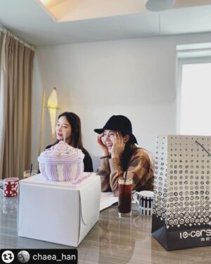 Han Geu-ru Instagram - 미리 생축🎂
사랑하는 그녀의 생일💕

#채아성은별하언니들#그리고재하❤️