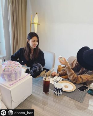 Han Geu-ru Instagram - 미리 생축🎂
사랑하는 그녀의 생일💕

#채아성은별하언니들#그리고재하❤️