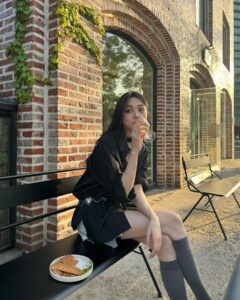 Actress Han Jae-in HD Instagram Photos and Wallpapers April 2024