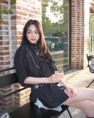 Han Jae-in Instagram - 🫠