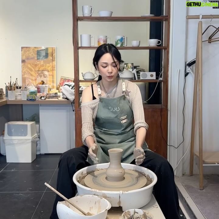 Han Jae-in - 9K Likes - 빙글빙글 돌아가는💭🤍