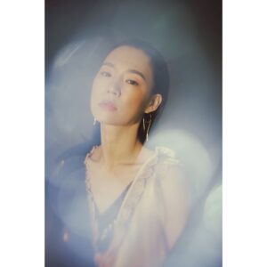 Han Yeri Instagram - #marieclaire 9월호 B컷 Photo by 윤지용