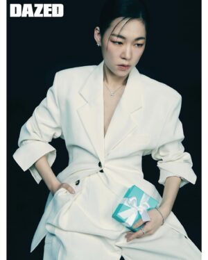 Han Yeri Instagram - @dazedkorea @tiffanyandco #LoveYourMothers