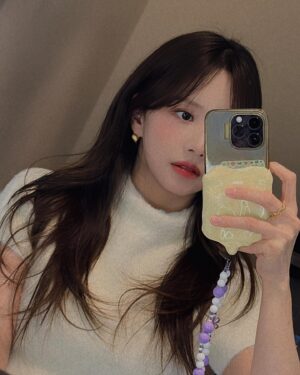 Han Bo-reum Instagram - 오늘은 한블리 데이..! 다들 본방사수🙏🏼