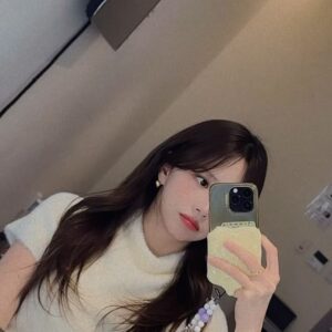 Han Bo-reum Instagram - 오늘은 한블리 데이..! 다들 본방사수🙏🏼