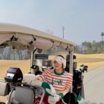 Han Bo-reum Instagram - 영은이랑 @0_silve_ 치니까 골프가 늘고있다⛳️