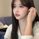 Han Bo-reum Instagram - 가을이 오고 🍂