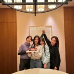 Han Chae-a Instagram - 42주년. 그대들과🖤🖤 @won_lovemindal @youjang2 @doubleu____jy