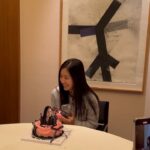 Han Chae-a Instagram - 42주년. 그대들과🖤🖤 @won_lovemindal @youjang2 @doubleu____jy