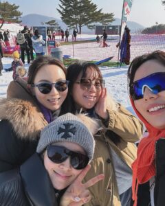 Han Chae-a Instagram - 겨울방학 6일째.. ❄️ @won_lovemindal @jmin.park @youjang2