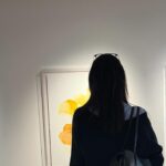Han Ji-eun Instagram – 개인전 축하해요.