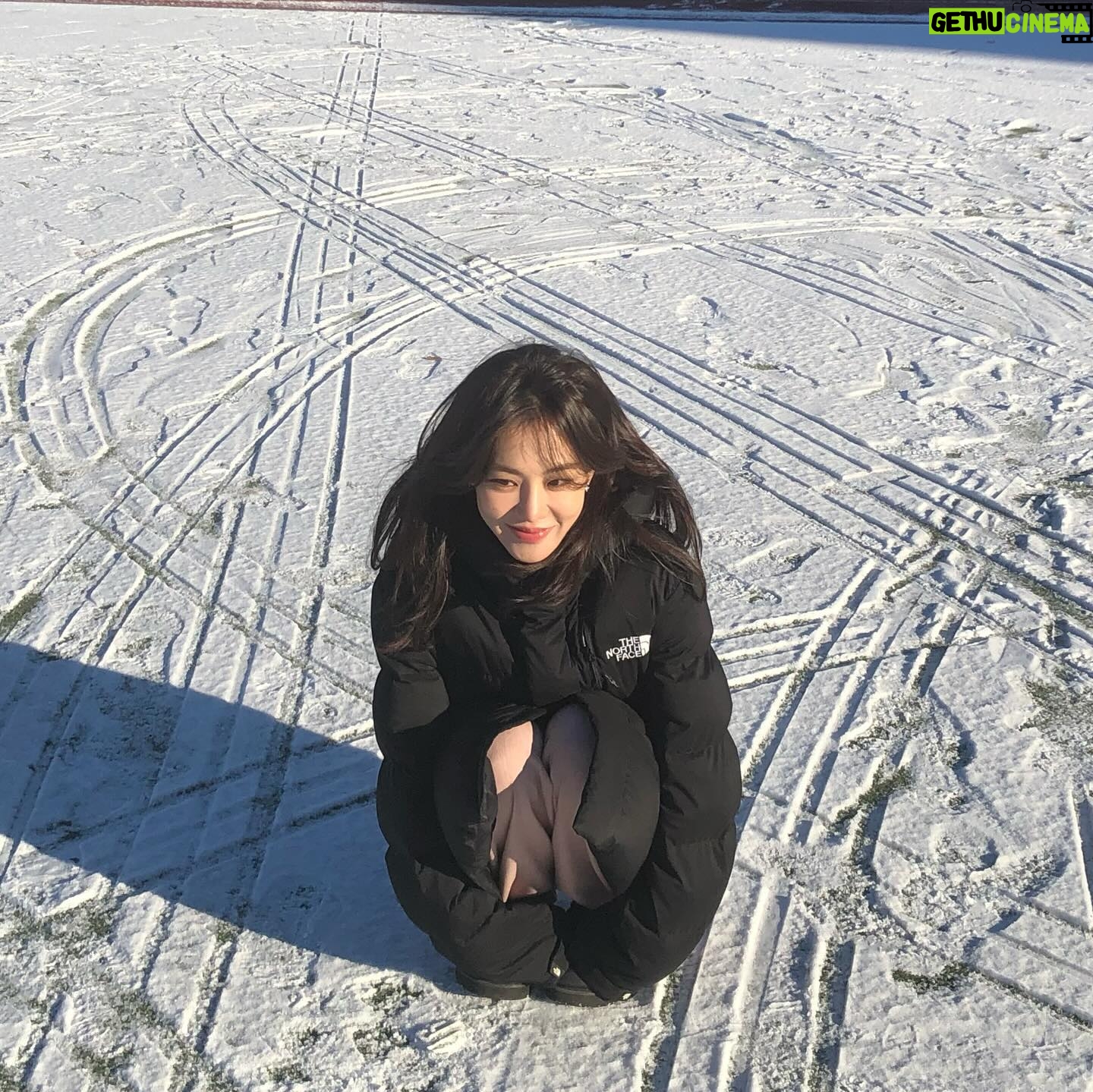 Han Ji-eun - 25.7K Likes - ❄️🤍