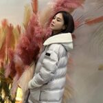 Han Ji-eun Instagram - 겨울엔 패딩❄️😎 #제품협찬 @peuterey_kr