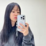 Han Seung-yeon Instagram - 요래됐습니다- #앞머리 #봄이와요 잘라야 끝나는 앞머리병. 기를려고 자르고, 자르려고 기르고