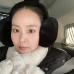 Han Seung-yeon Instagram - 이번 겨어어어어어어어어어울한 한 주를 함께한 방한템들.. 아직도 추가되는 중.. #빙산의일각 #winter #여름 #좋아요