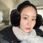 Han Seung-yeon Instagram - 이번 겨어어어어어어어어어울한 한 주를 함께한 방한템들.. 아직도 추가되는 중.. #빙산의일각 #winter #여름 #좋아요