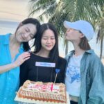 Han Seung-yeon Instagram - #happy #17th #anniversary #kara #gyuri #seungyeon #nicole